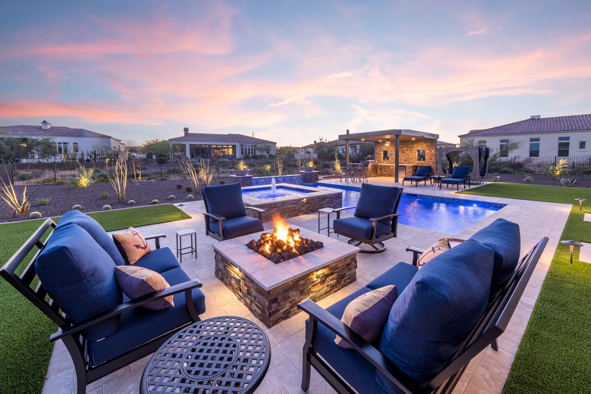 Outdoor Living Experience Fire Pit